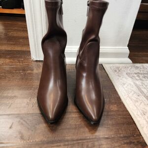 Nicole Miller Brown Heeled Boots